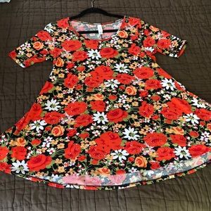 LuLaRoe Perfect Tee
